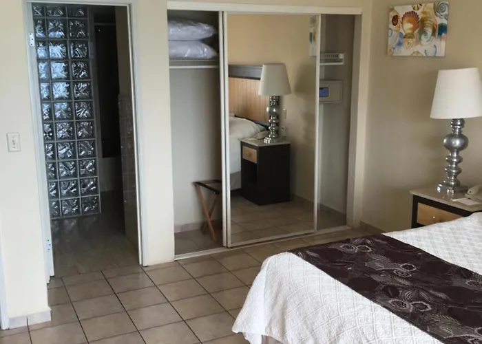 Del Palmar & Aparthotel